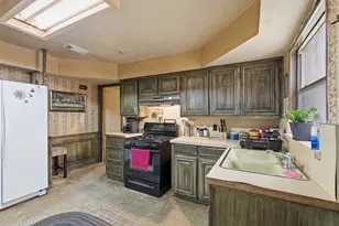 10618 Cotillion Dr, Dallas, TX 75228 - Photo 9