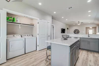 2845 Oakdale Street, Dallas, TX 75215 - Photo 11