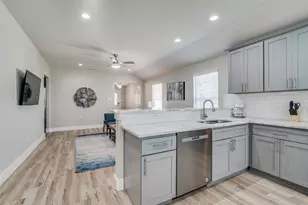 2845 Oakdale St, Dallas, TX 75215 - Photo 9