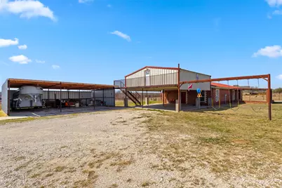 1219 County Road 3550, Paradise, TX 76073 - Photo 17