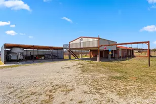 1219 Co Rd 3550, Paradise, TX 76073 - Photo 17