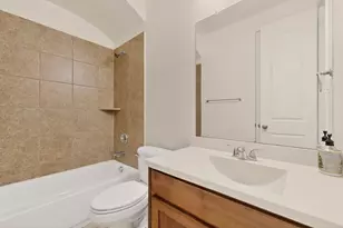 6819 St Francis Ct, Irving, TX 75039 - Photo 11