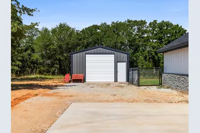 117 Coyote Cave Lane, Alvord, TX 76225 - Photo 23