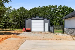 117 Coyote Cave Ln, Alvord, TX 76225 - Photo 23