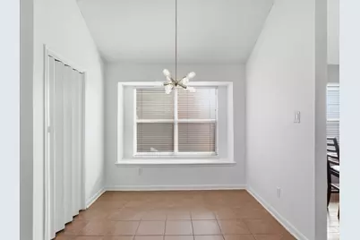 1039 Wood Brook Drive, Grand Prairie, TX 75052 - Photo 9