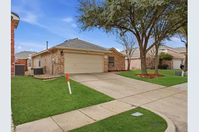 1039 Wood Brook Drive, Grand Prairie, TX 75052 - Photo 23