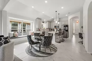 908 Madeline Ln, Cleburne, TX 76033 - Photo 11