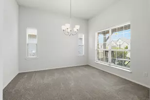 908 Madeline Ln, Cleburne, TX 76033 - Photo 5