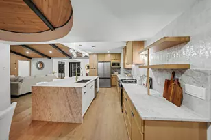 7115 Cosgrove Dr, Dallas, TX 75231 - Photo 13