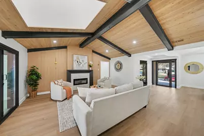 7115 Cosgrove Drive, Dallas, TX 75231 - Photo 9