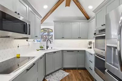 4501 Hartford Drive, Plano, TX 75093 - Photo 9