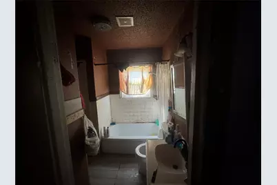 5933 Diaz Avenue, Fort Worth, TX 76107 - Photo 15