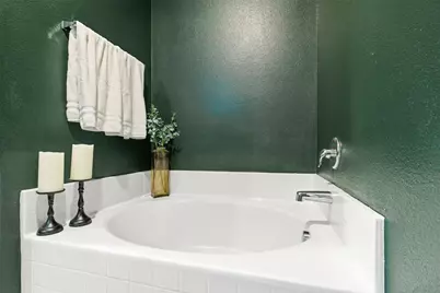 112 Saloon Cove E, Newark, TX 76071 - Photo 23