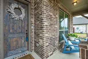 602 Dean Box Dr, Waxahachie, TX 75165 - Photo 3