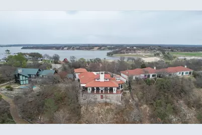 8300 Samora Court, Fort Worth, TX 76135 - Photo 3