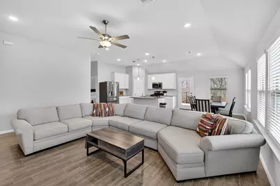 7613 Poplar Drive, Denton, TX 76226 - Photo 9