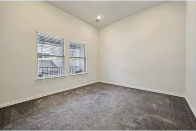 744 Patriot Lane, Irving, TX 75060 - Photo 15