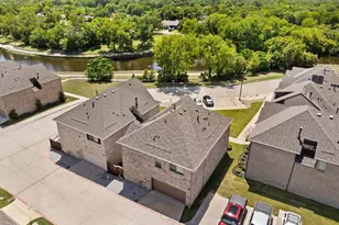 744 Patriot Ln, Irving, TX 75060 - Photo 29