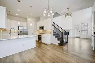 744 Patriot Ln, Irving, TX 75060 - Photo 7