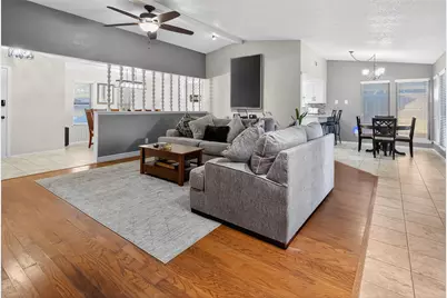 1326 Dogwood Trail, Lewisville, TX 75067 - Photo 5