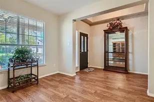 1213 Golden Eagle Ct, Aubrey, TX 76227 - Photo 5