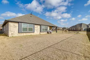 2729 Ben Thomas St, Burleson, TX 76028 - Photo 39