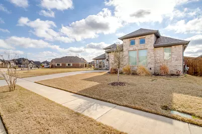 2729 Ben Thomas Street, Burleson, TX 76028 - Photo 3