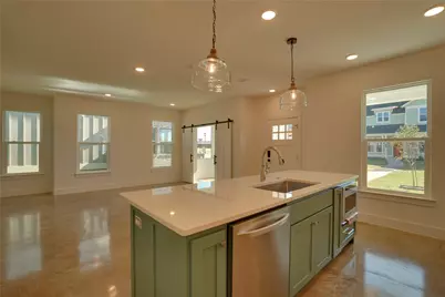 112 Cardinal Woods Court, Granbury, TX 76049 - Photo 5