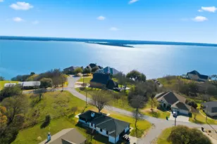 1211 Overlook Ct, Whitney, TX 76692 - Photo 3