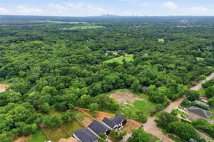 1111 Riverwood Rd, Dallas, TX 75217 - Photo 39