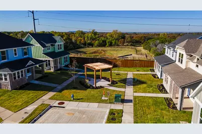 209 Cardinal Woods Court, Granbury, TX 76049 - Photo 15