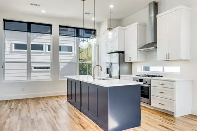 4718 Bryan Street #305, Dallas, TX 75204 - Photo 7