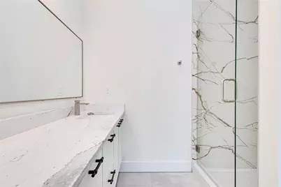 4206 Cabell Drive #101, Dallas, TX 75204 - Photo 13