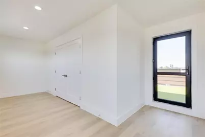 4206 Cabell Drive #101, Dallas, TX 75204 - Photo 17