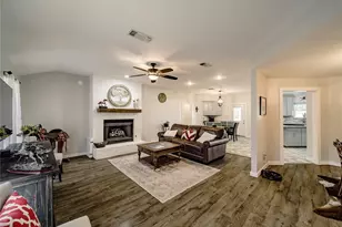 2107 Countryside Dr, Denton, TX 76208 - Photo 5