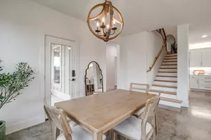 211 Cardinal Woods Ct, Granbury, TX 76049 - Photo 15