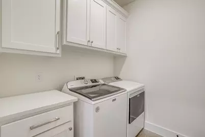 211 Cardinal Woods Court, Granbury, TX 76049 - Photo 17