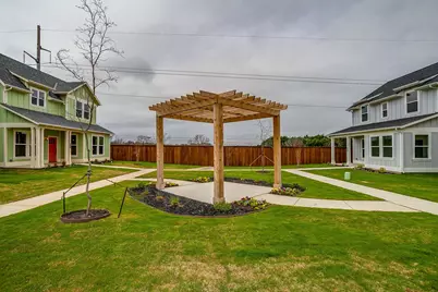 211 Cardinal Woods Court, Granbury, TX 76049 - Photo 25