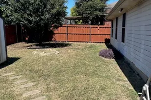 831 Parkside Dr, Cedar Hill, TX 75104 - Photo 21