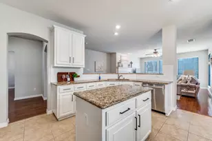 2477 Dove Creek Dr, Little Elm, TX 75068 - Photo 9