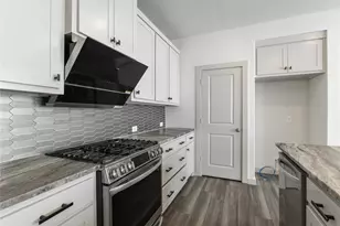 208 Spring Hill Rd, Flower Mound, TX 75028 - Photo 7