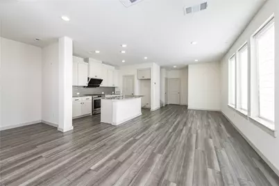 208 Spring Hill Road, Flower Mound, TX 75028 - Photo 3