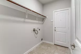 10120 Bridgewater Dr, McKinney, TX 75072 - Photo 9