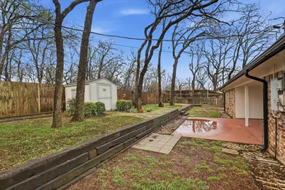 2316 S Pleasant Forest Street, Arlington, TX 76015 - Photo 3