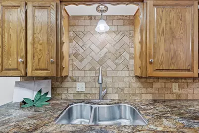 2316 S Pleasant Forest Street, Arlington, TX 76015 - Photo 19