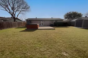 8541 Strathmore Dr, Dallas, TX 75238 - Photo 5