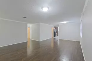 3608 Clydesdale Dr, Denton, TX 76210 - Photo 3