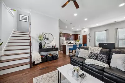 5875 Ross Avenue #9, Dallas, TX 75206 - Photo 13