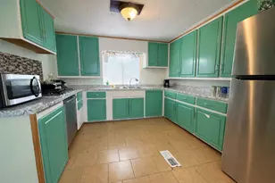 200 Olive St, Emhouse, TX 75110 - Photo 5