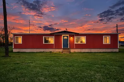 200 Olive Street, Emhouse, TX 75110 - Photo 1